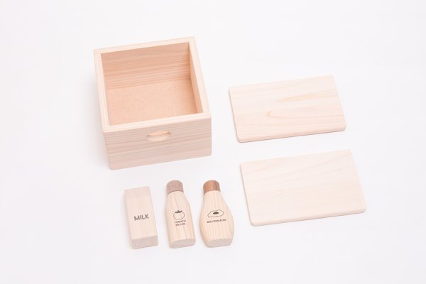 画像2: 木のおもちゃ ままごと冷蔵庫 REFRIGERATOR (2)